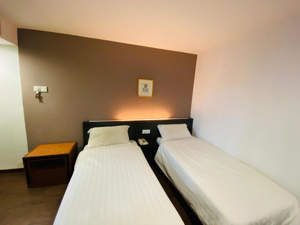 Ta Hotel 2*